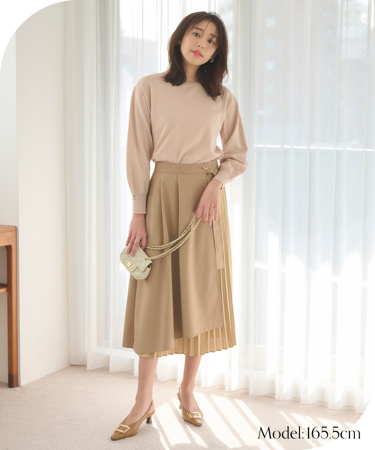 ビジューポイント ニット