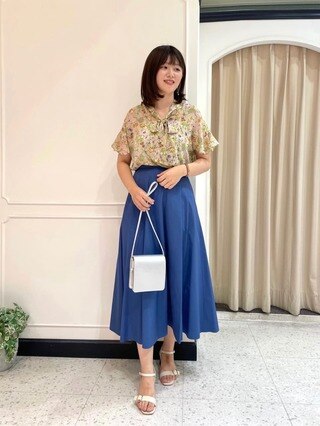 【洗える】ペジプールフラワープリントボウタイ ブラウス