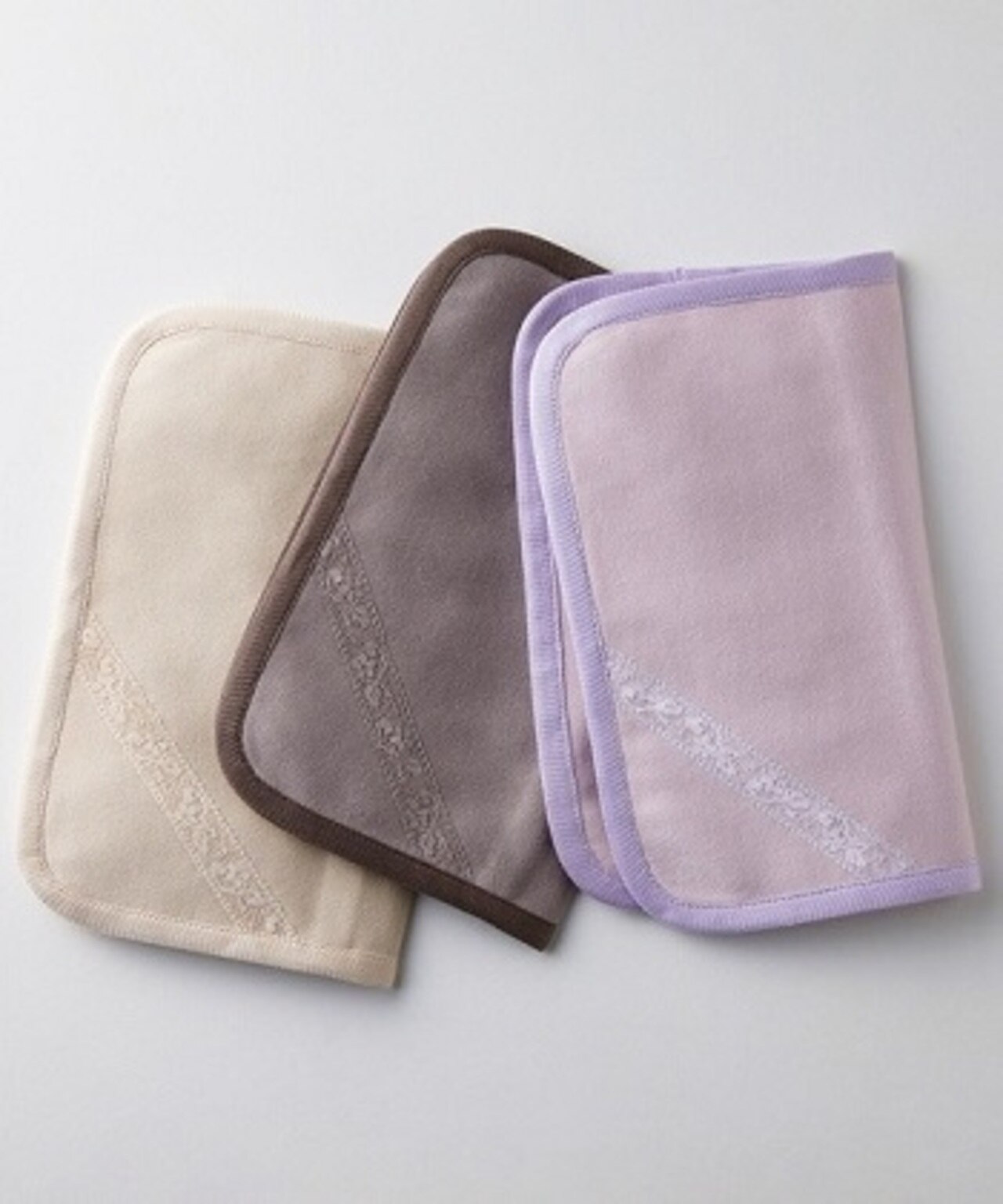 【自由区】レースマスクケース