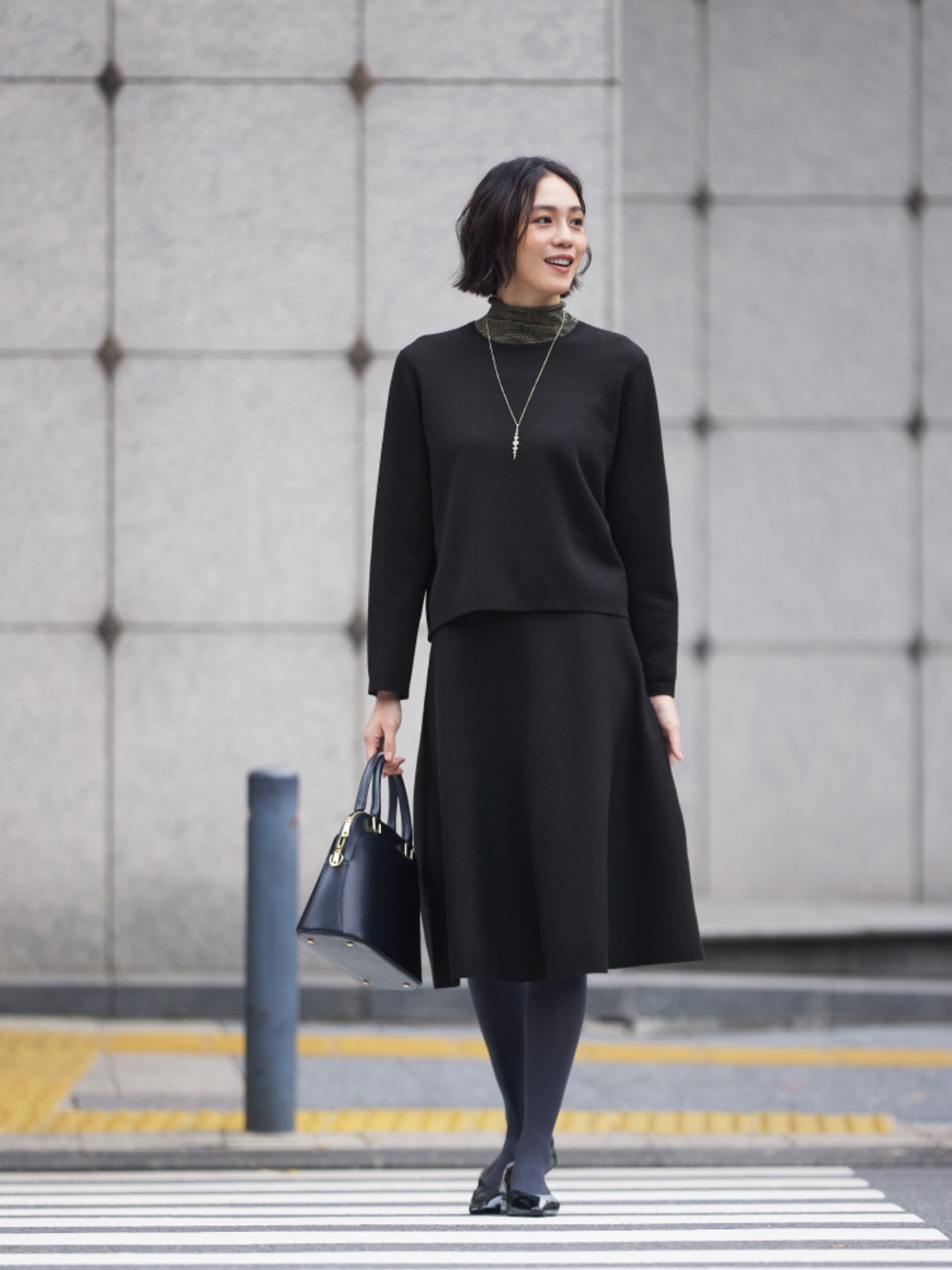 美品　自由区　ウール混　ロングコート　洗える　ネイビー　M　ガウン　切替　濃紺 美品 自由区 ウール混 ロングコート 洗える ネイビー M ガウン