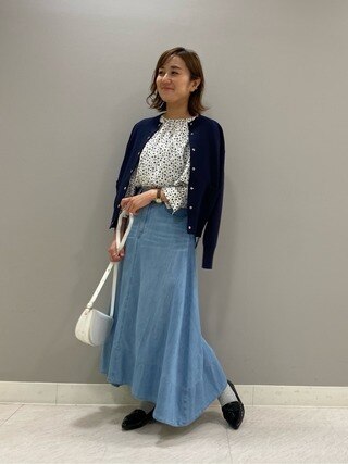 【急にあたたかくなった日は】家中でも便利な中間アウター