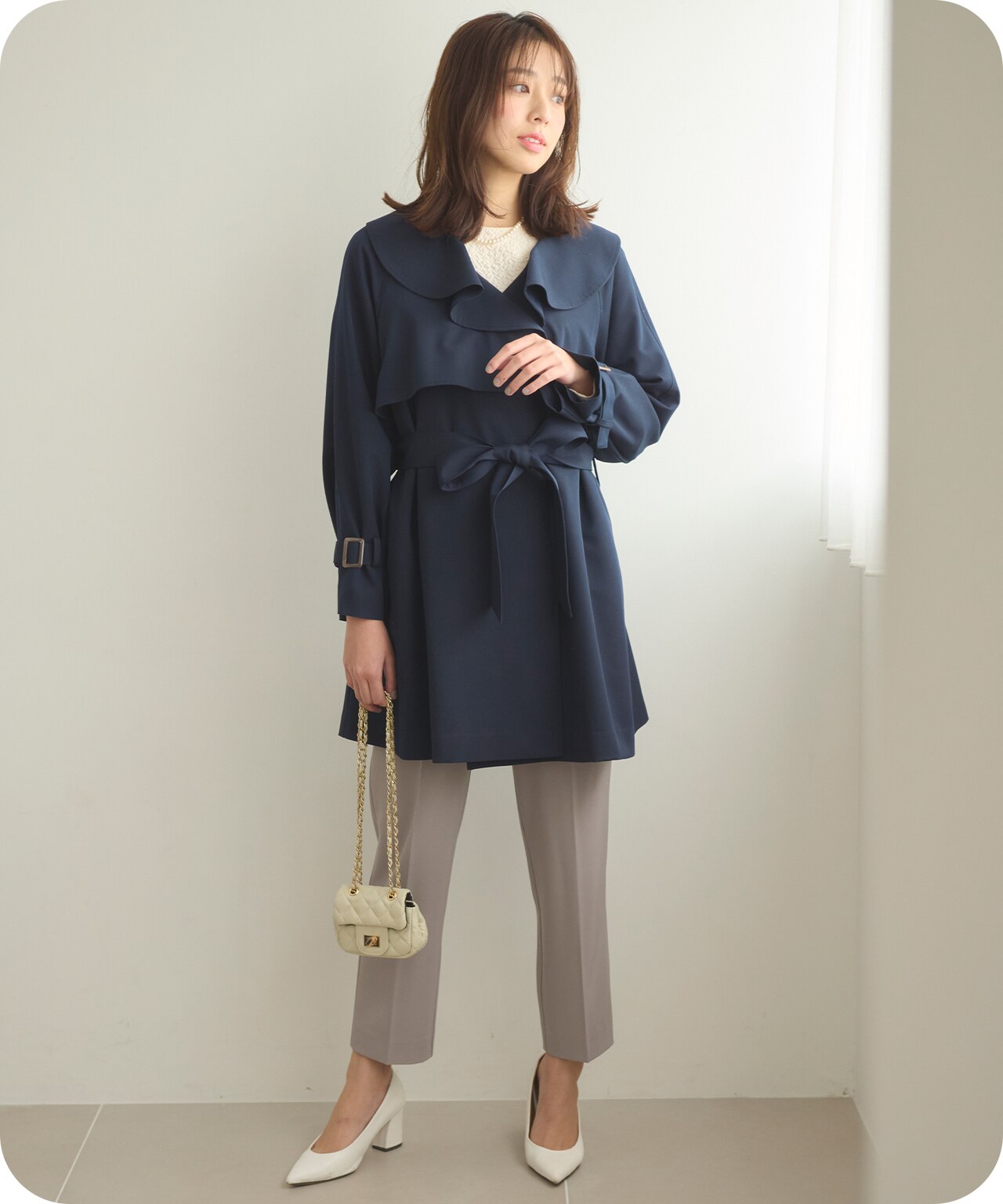 ラッフルカラーミドル丈 トレンチ