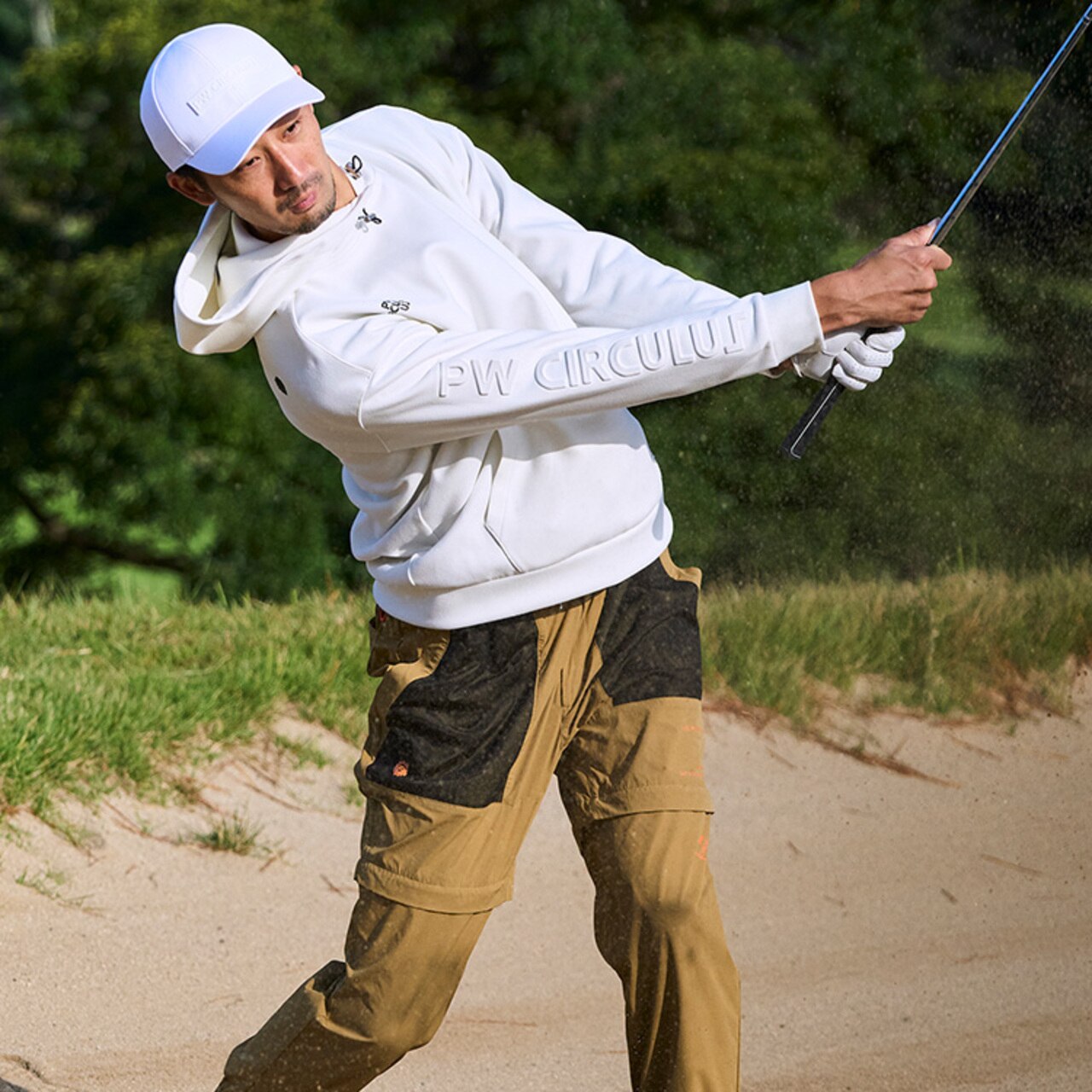 PWCIRCULUS,ゴルフウエア,気温別コーディネートの画像,そろそろ準備15℃~10℃コーデ2,メンズコーディネート,バンカーシーン