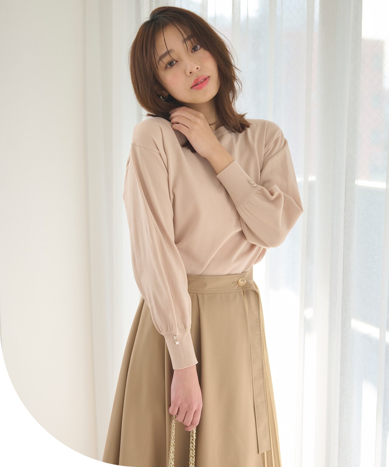 ビジューポイント ニット