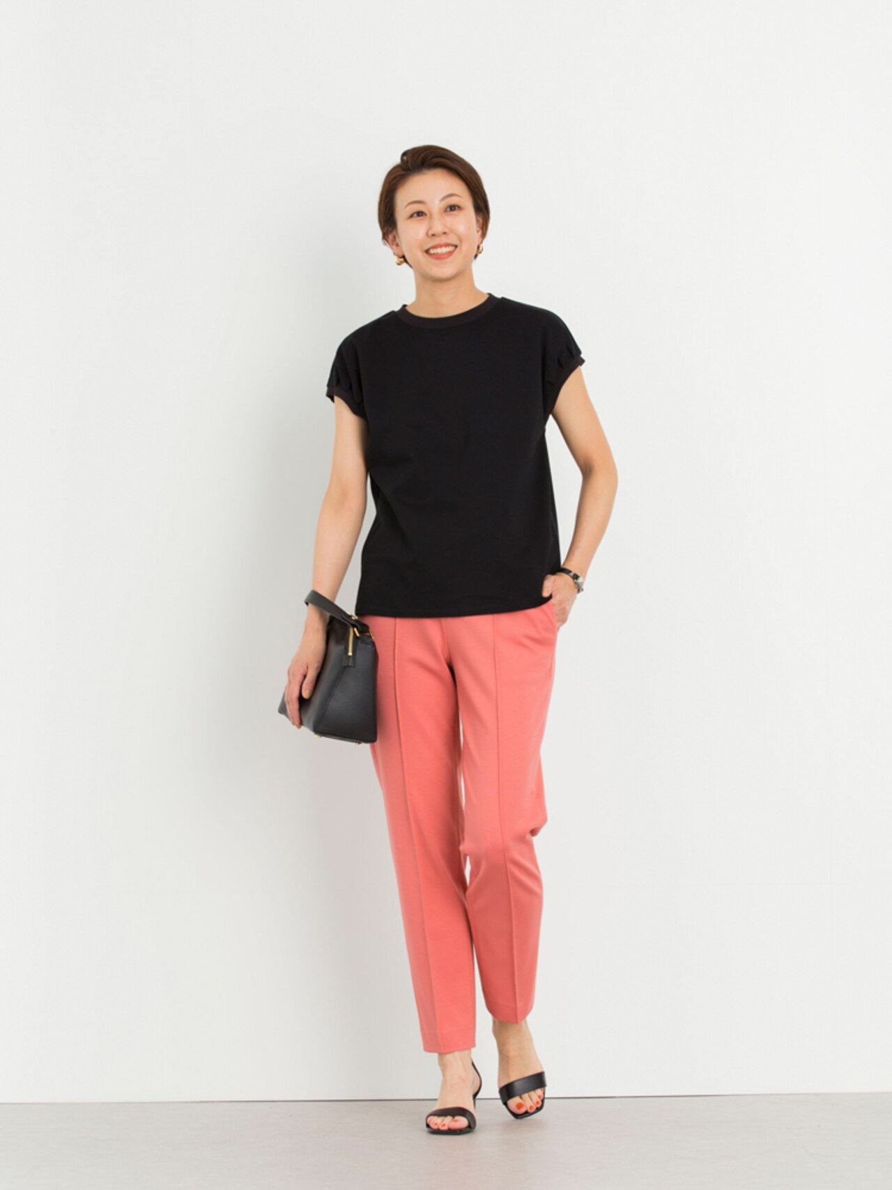 いま“本当に必要な”服って？着回し力抜群トップス