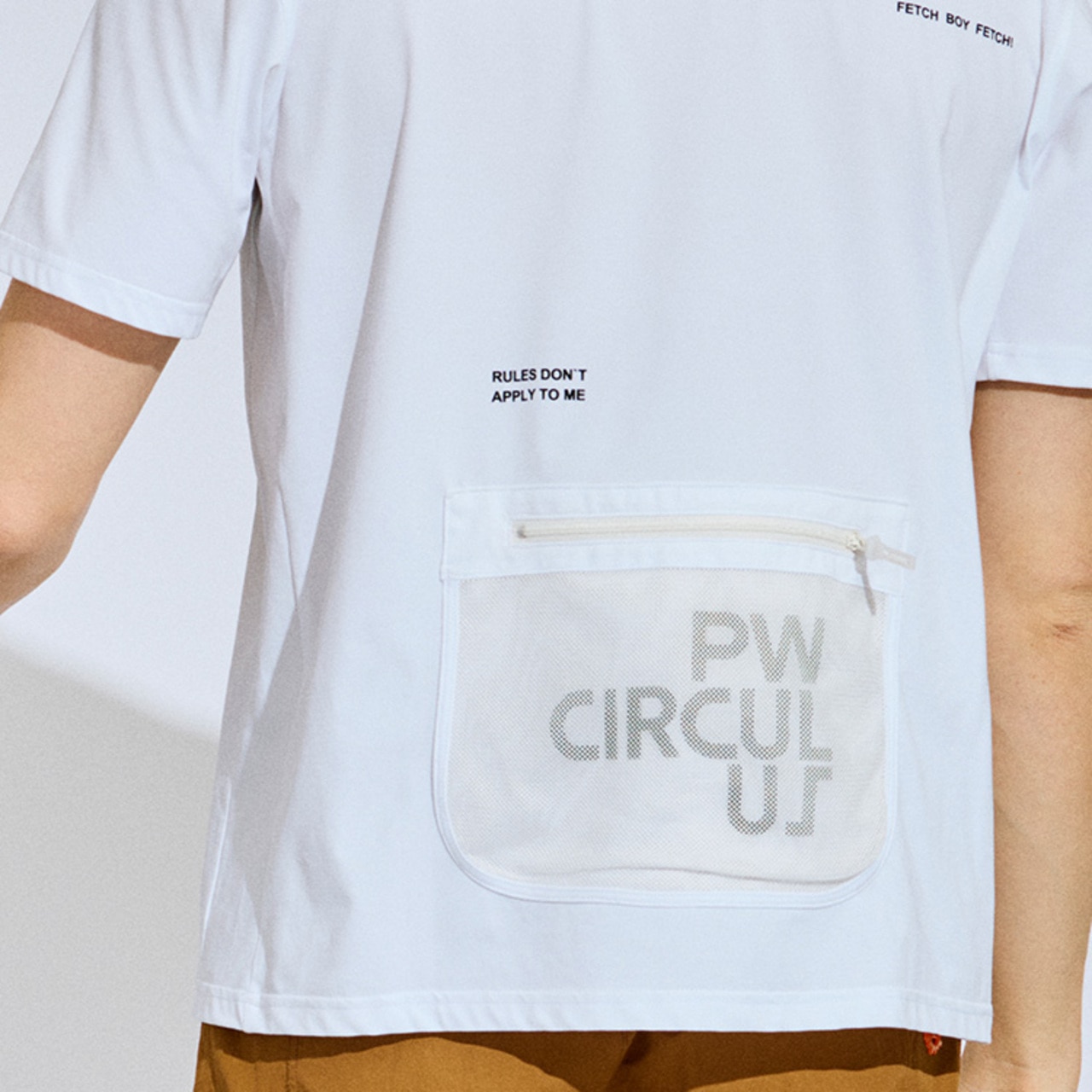 PWCIRCULUS,ピーダブ,PW,ゴルフウエア,MENS,ゴルフ,速乾,UV,ストレッチ,コットンライク,天然素材見え,KHPNGM0515,メッシュポケット,涼しいウェア,モデル着用ポケットに寄った写真,ホワイト