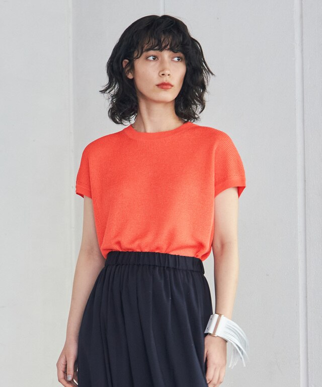 オレンジニット