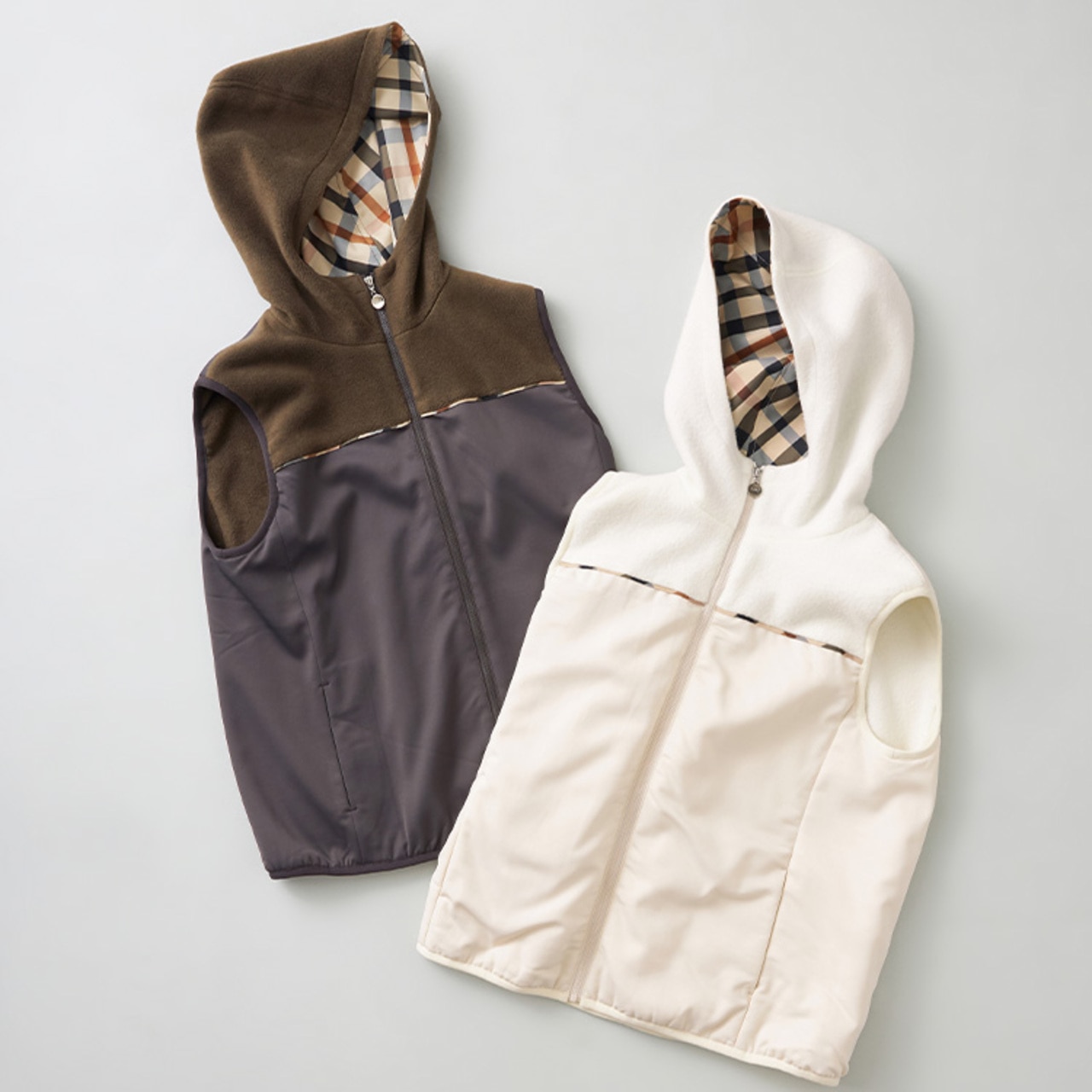 DAKSGOLF,DAKS,ゴルフアウター,おススメ,WOMENS,LADIES,ジャケット,ブルゾン,フリースジャケット,フリース,防寒,冬ゴルフ,ベージュ,ブラウン,色違い,チェック,フード