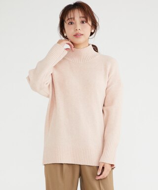 ピンクのハイネックニット プルオーバー