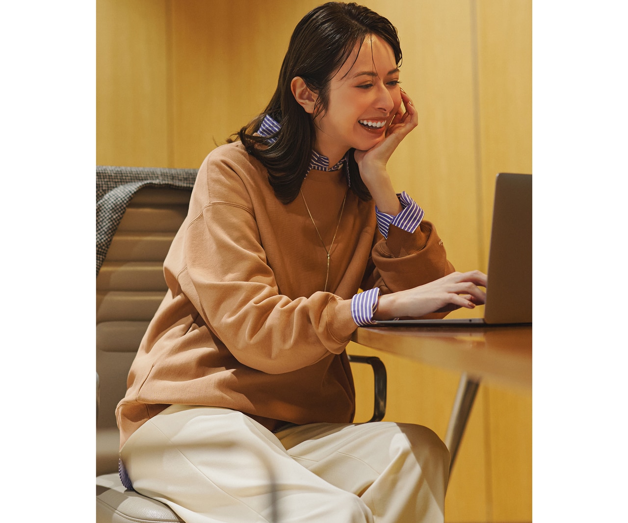 ブラウンニット