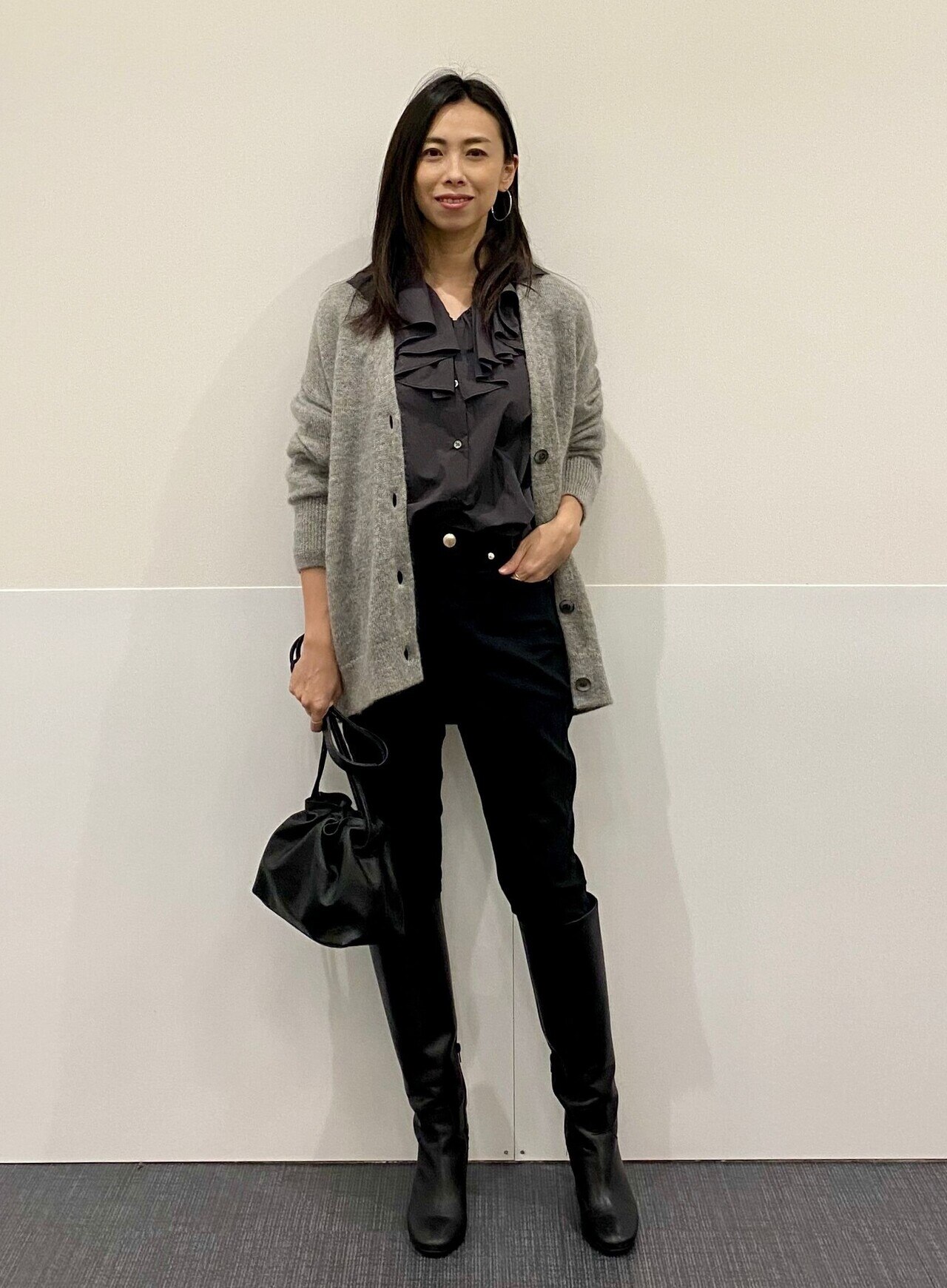 【中村アンさん着用】ファインモヘヤ Vネック カーディガン(番号2J32)