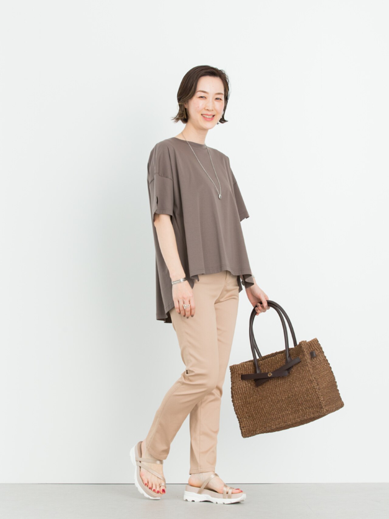 いま“本当に必要な”服って？着回し力抜群トップス