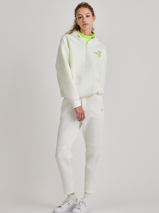 PWCIRCULUS,ピーダブ,PW,ゴルフウエア,おススメ,WOMEN,レディース,阿部プロ,阿部 未悠,ゴルフプレー,セットアップ,フーディ,軽アウター,ブルゾン,ストレッチ