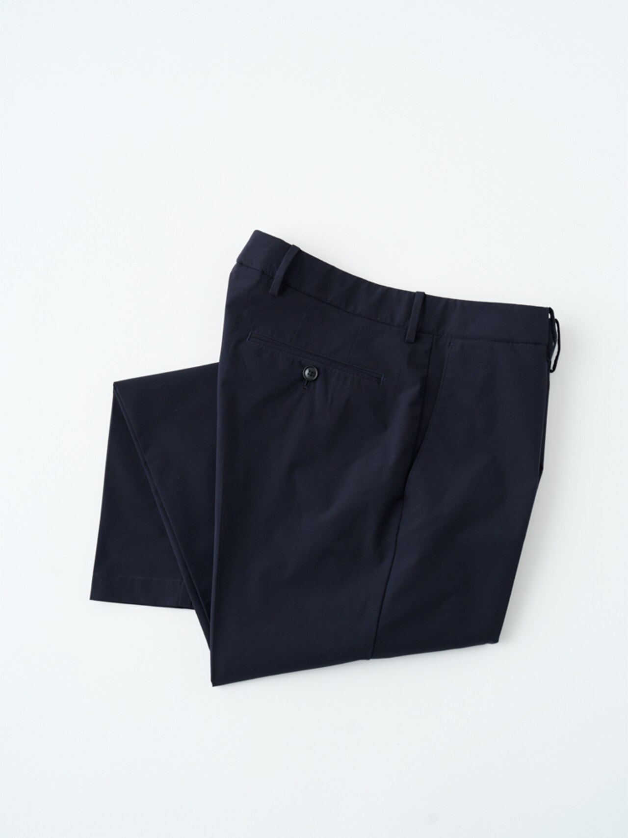 シワにならないパンツのイメージ