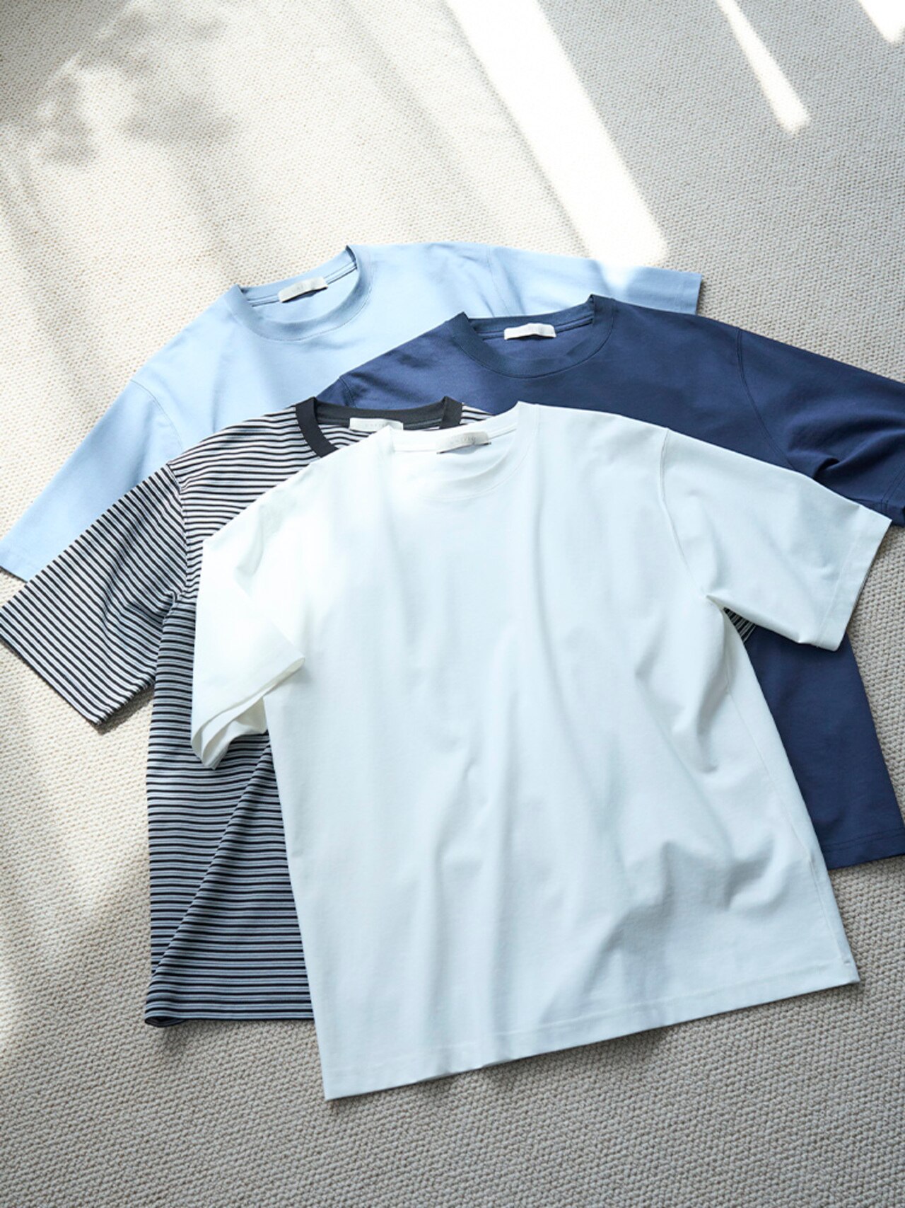 アンフィーロメンズのスマートストレッチTEE