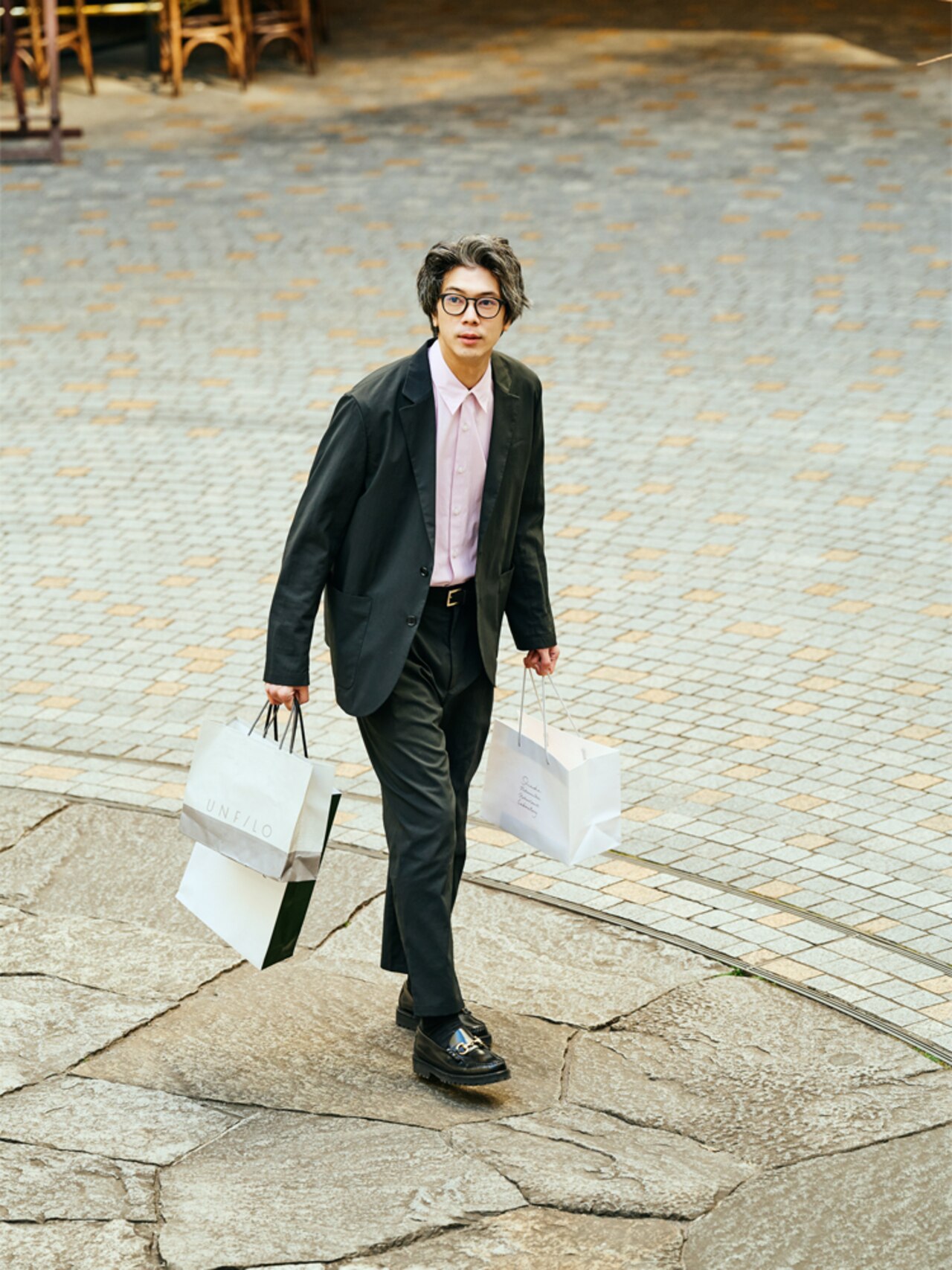 アンフィーロメンズのブラックのカジュアルセットアップ